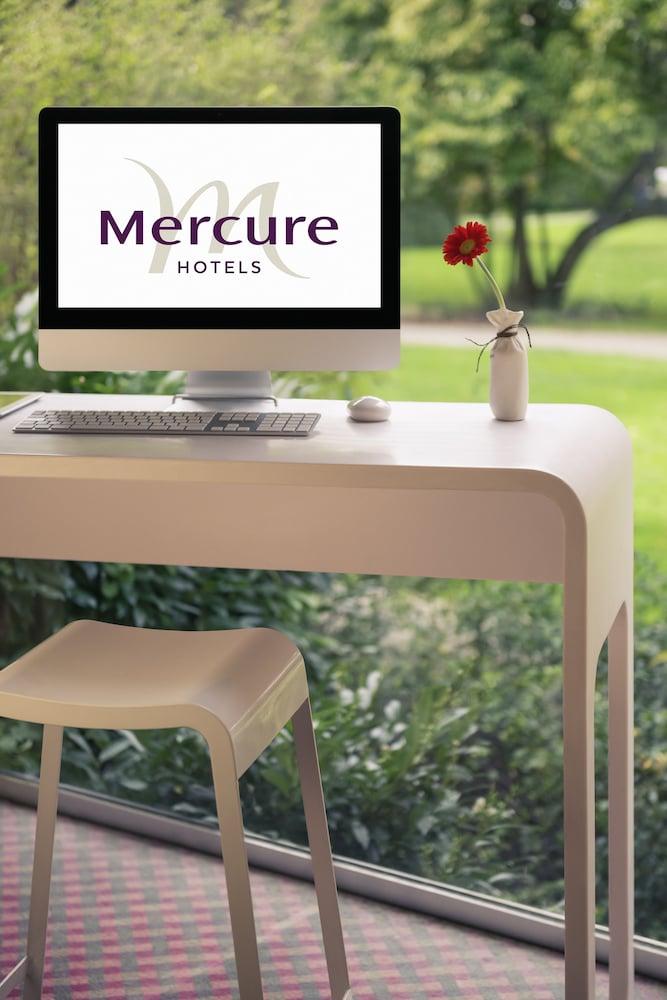 Mercure Besancon Parc Micaud - Hotel & Bar Ngoại thất bức ảnh