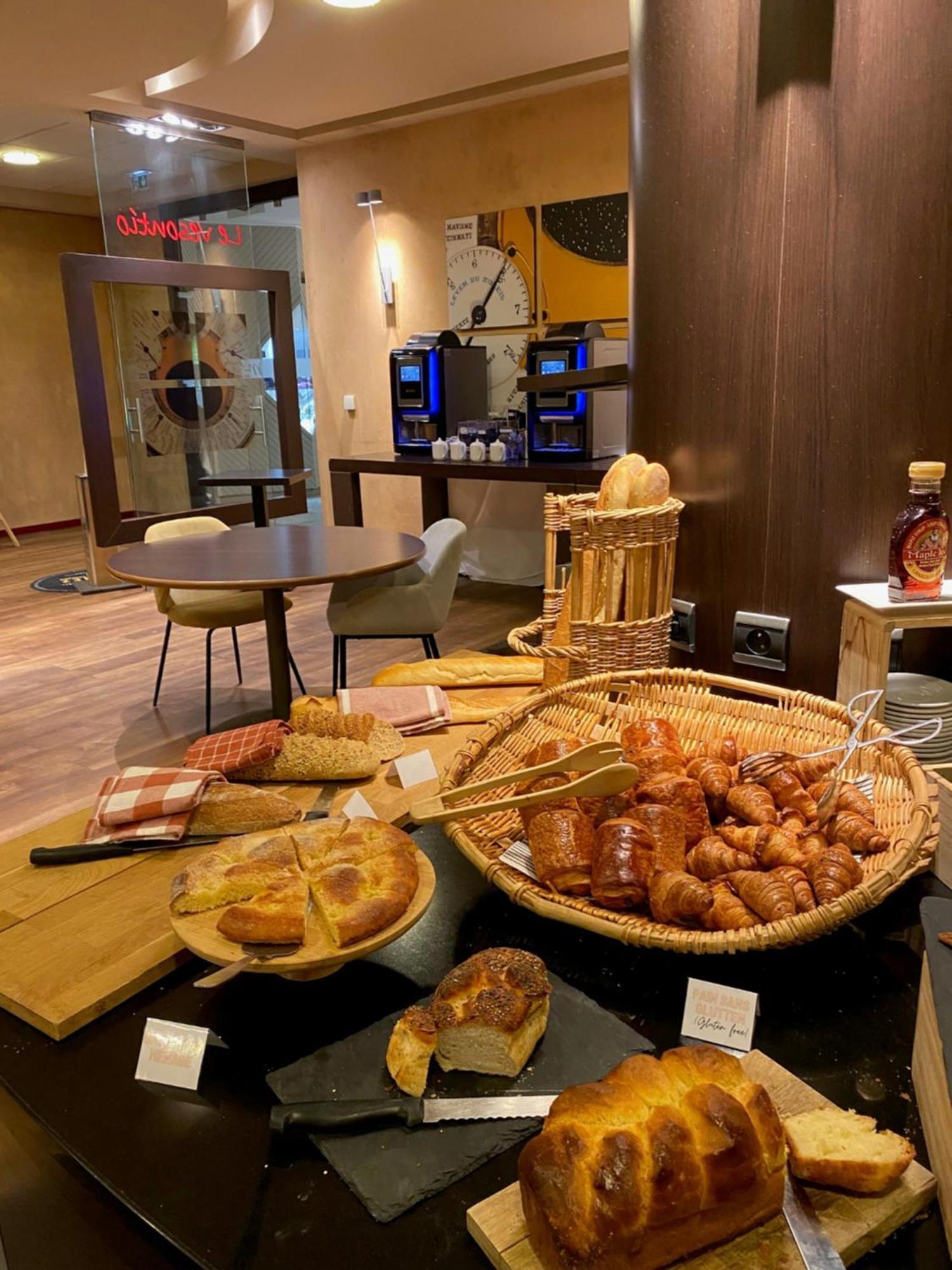 Mercure Besancon Parc Micaud - Hotel & Bar Ngoại thất bức ảnh