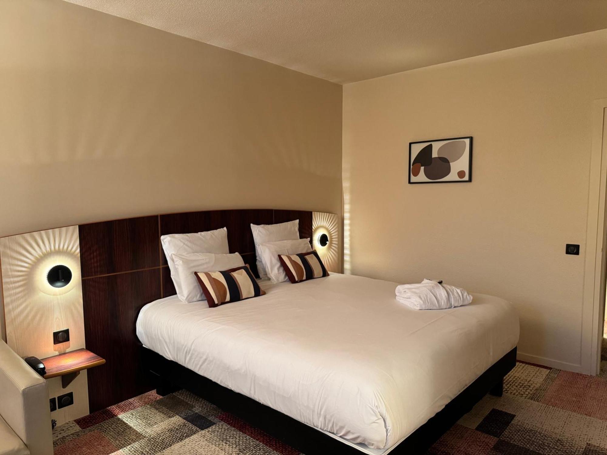 Mercure Besancon Parc Micaud - Hotel & Bar Ngoại thất bức ảnh