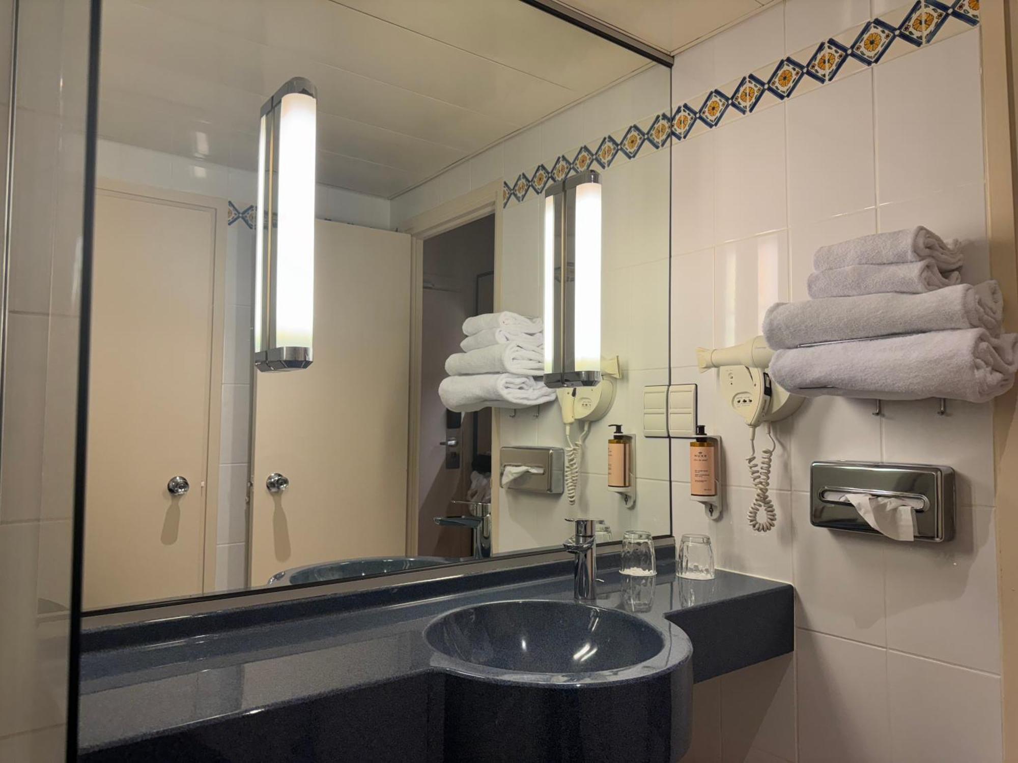 Mercure Besancon Parc Micaud - Hotel & Bar Ngoại thất bức ảnh